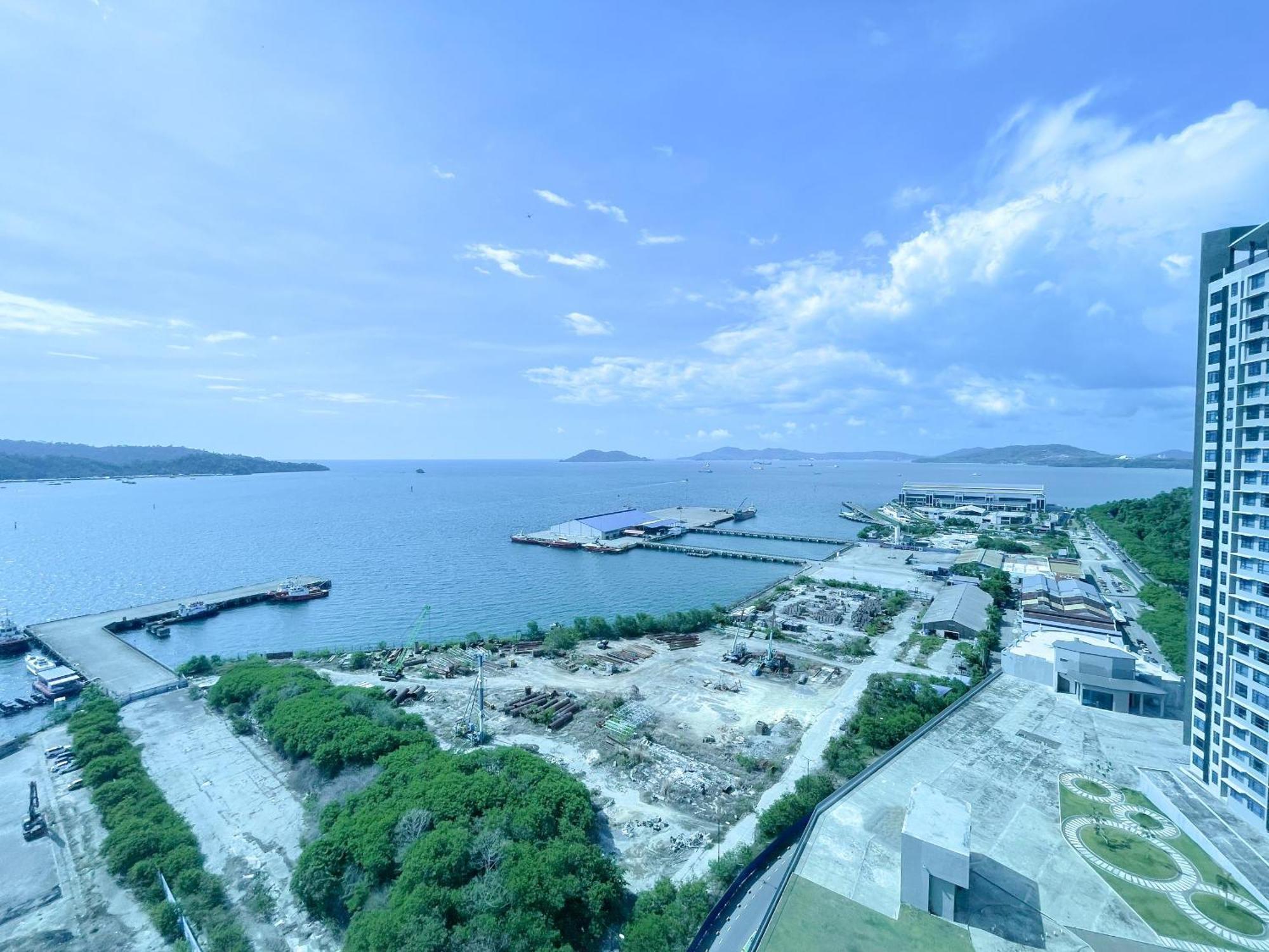 Vv Homestay Jesselton Quay Surla Sabah Mall Kk 亚庇贵赴行馆 Kota Kinabalu Buitenkant foto