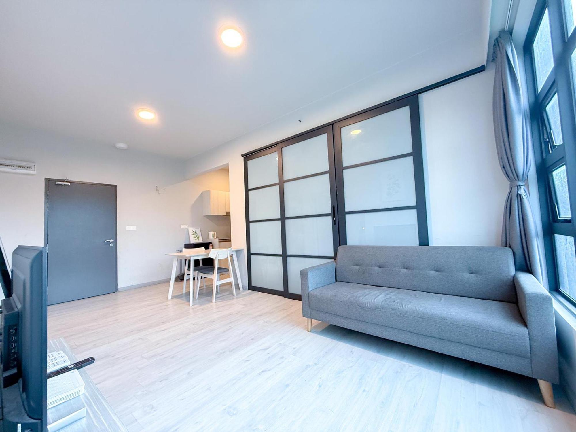 Vv Homestay Jesselton Quay Surla Sabah Mall Kk 亚庇贵赴行馆 Kota Kinabalu Buitenkant foto