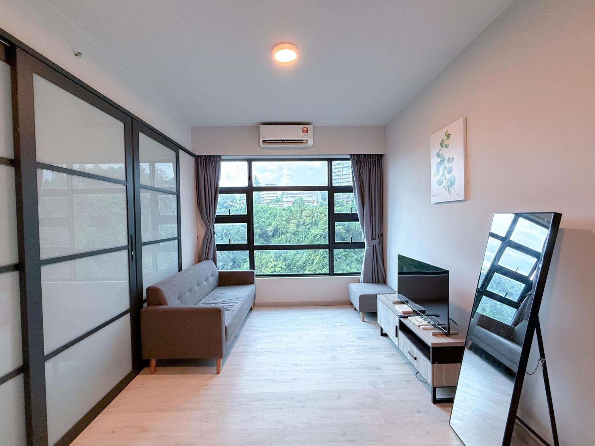 Vv Homestay Jesselton Quay Surla Sabah Mall Kk 亚庇贵赴行馆 Kota Kinabalu Buitenkant foto