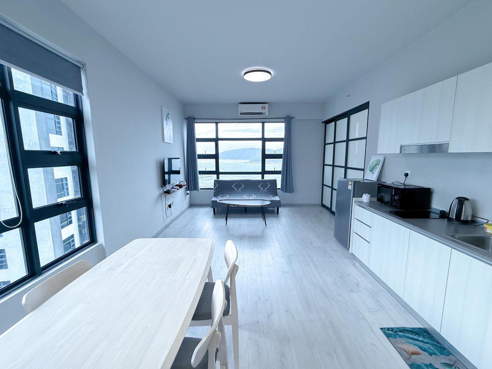 Vv Homestay Jesselton Quay Surla Sabah Mall Kk 亚庇贵赴行馆 Kota Kinabalu Buitenkant foto