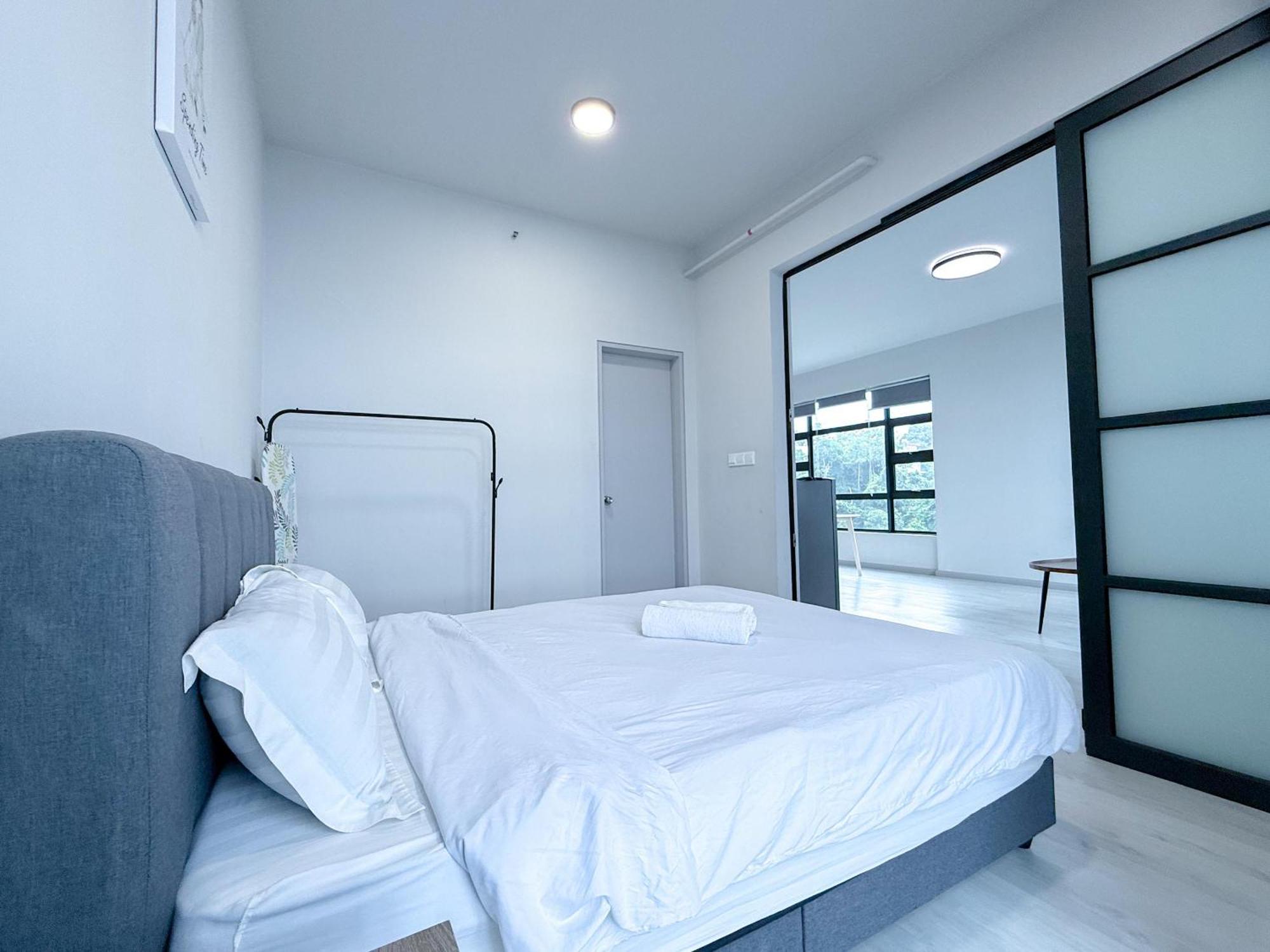 Vv Homestay Jesselton Quay Surla Sabah Mall Kk 亚庇贵赴行馆 Kota Kinabalu Buitenkant foto
