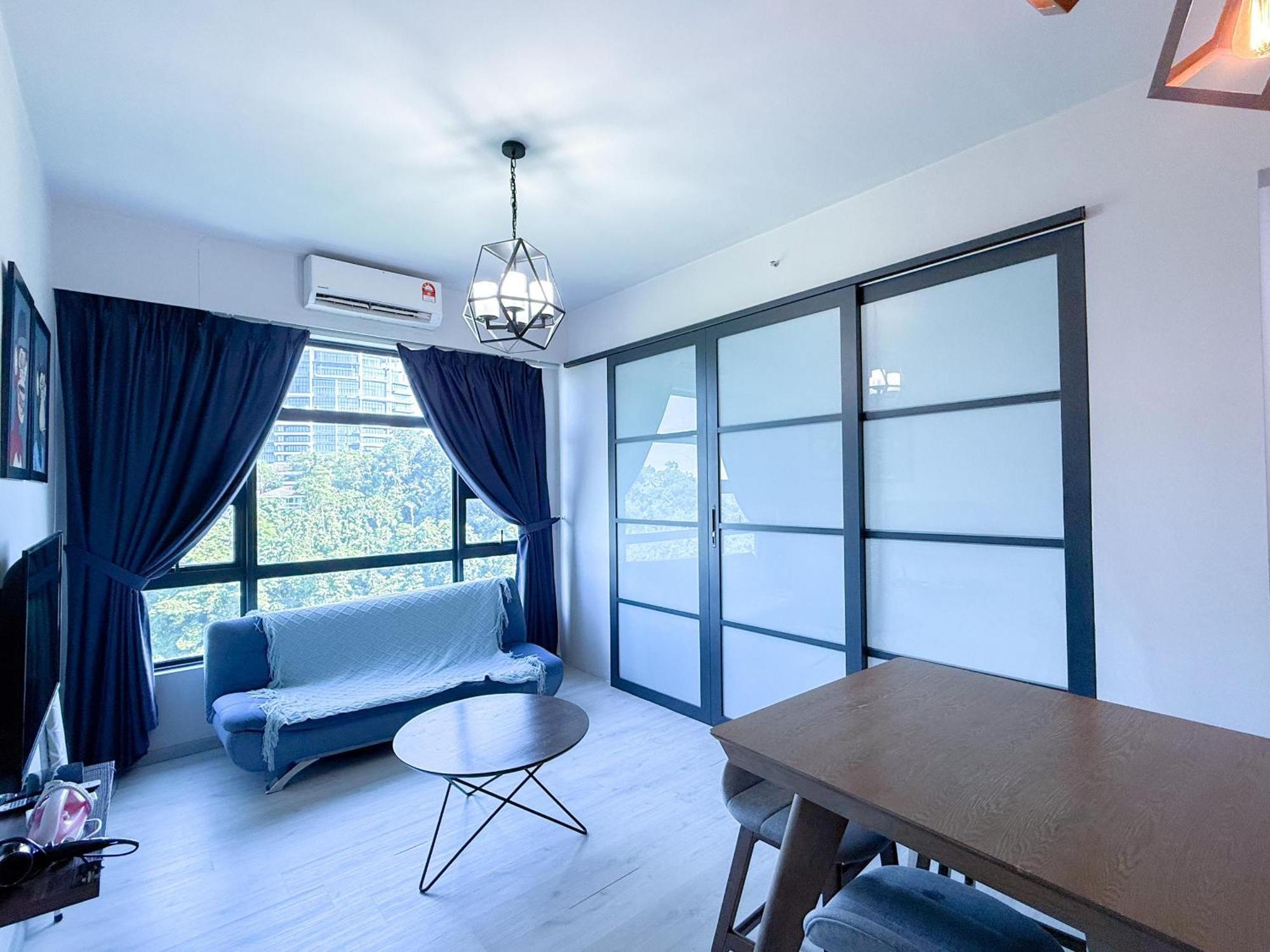 Vv Homestay Jesselton Quay Surla Sabah Mall Kk 亚庇贵赴行馆 Kota Kinabalu Buitenkant foto
