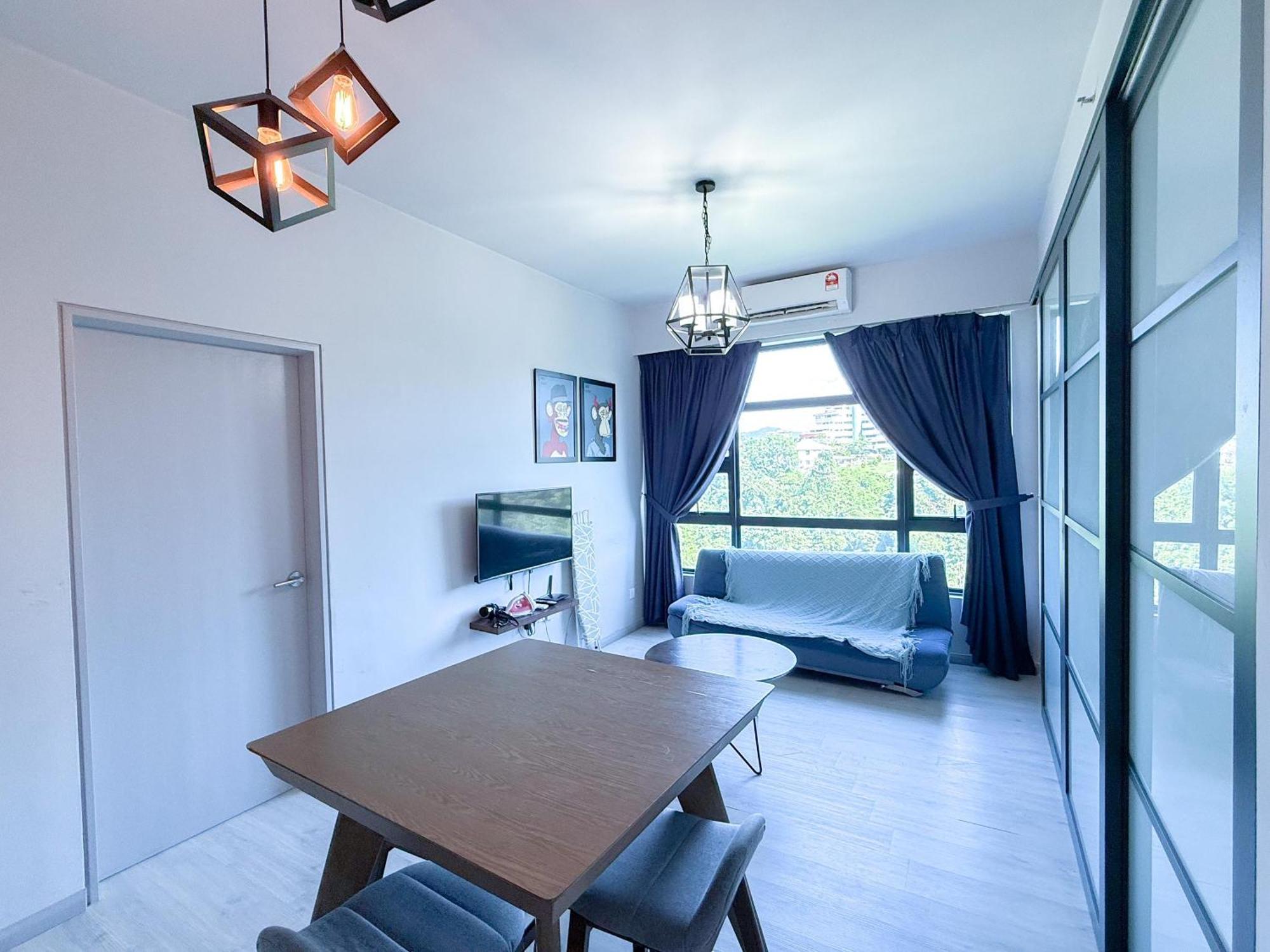 Vv Homestay Jesselton Quay Surla Sabah Mall Kk 亚庇贵赴行馆 Kota Kinabalu Buitenkant foto